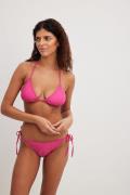 Handpicked x NA-KD Bikinitruse med knyting - Pink