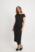 NA-KD Asymmetric Midi Dress - Black