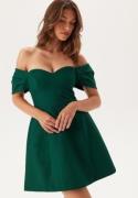 FOREVER NEW Sylvia Off Shoulder Mini Emerald Green 42