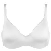 Lovable BH 24H Lift Wired Bra In and Out Hvit D 85 Dame