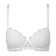 Trofe Julia Lace Padded Bra BH Hvit polyamid B 75 Dame