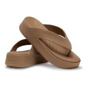 Crocs Getaway Platform Flip Lysbrun  US W8 (EU 38-39)