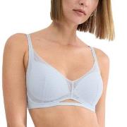 Triumph BH Breathe and Lift Smart PU Lysblå Fit Smart 2 Dame