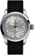 Tudor Dameklokke M79580-0008 Black Bay Sølvfarget/Tekstil Ø32 mm