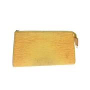 Pre-owned Gult skinn Louis Vuitton clutch tilbehør