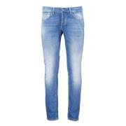 Slim-Fit Jeans for den moderne mannen