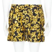 Pre-owned Svart silke Versace shorts