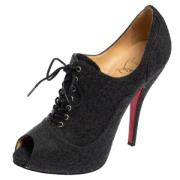 Pre-owned Gratt stoff Christian Louboutin stovler