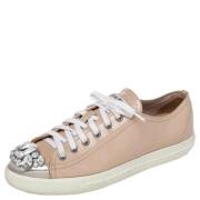 Pre-owned Beige skinn Miu Miu joggesko