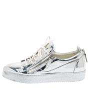 Pre-owned Solv skinn Giuseppe Zanotti joggesko