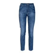 Dame 5-lommers Jeans. Slim Fit, Vanlig Midje og Hem. Laget i Italia.