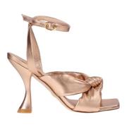 Sandal med rose gull hæl