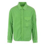 Grønn teknisk skjorte med gummilogo-patch