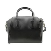 Pre-owned Leather handbags