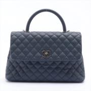 Pre-owned Leather handbags