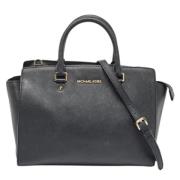 Pre-owned Leather handbags