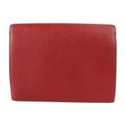 Pre-owned Leather clutches