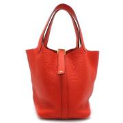 Pre-owned Fabric handbags