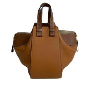 Pre-owned Leather handbags