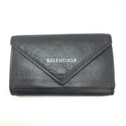 Pre-owned Leather wallets