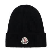 Svart Strikket Logo Patch Beanie