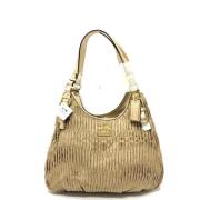 Pre-owned Fabric handbags