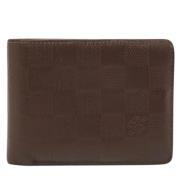 Pre-owned Leather wallets