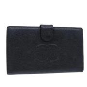 Pre-owned Leather wallets