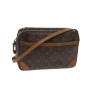 Pre-owned Canvas louis-vuitton-bags