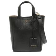 Pre-owned Leather totes