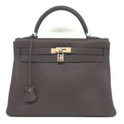 Pre-owned Leather handbags