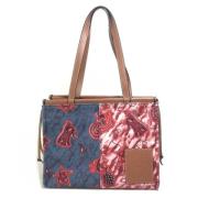 Pre-owned Fabric handbags