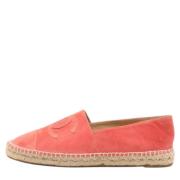 Pre-owned Suede flats