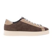 Brune Sneakers for Avslappet Stil