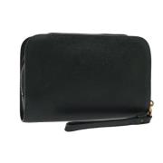 Pre-owned Leather clutches