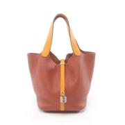 Pre-owned Leather handbags