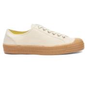 Star Master Beige Sneakers