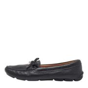 Pre-owned Leather flats