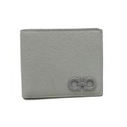 Pre-owned Leather wallets