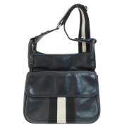 Pre-owned Leather shoulder-bags