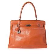 Pre-owned Leather handbags