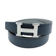 Pre-owned Leather belts