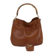 Pre-owned Leather handbags