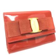 Pre-owned Leather pouches