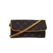 Pre-owned Canvas louis-vuitton-bags