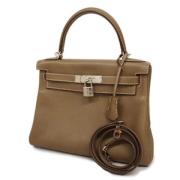 Pre-owned Leather handbags