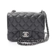 Pre-owned Leather chanel-bags