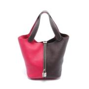 Pre-owned Leather handbags