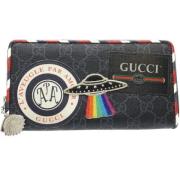 Pre-owned Leather wallets