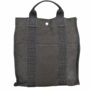 Pre-owned Canvas totes